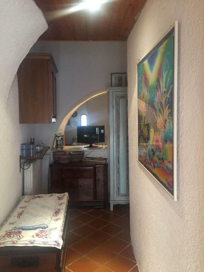 Tavernetta A 10 Minuti Dal Mare Villa Diano San Pietro Exterior photo